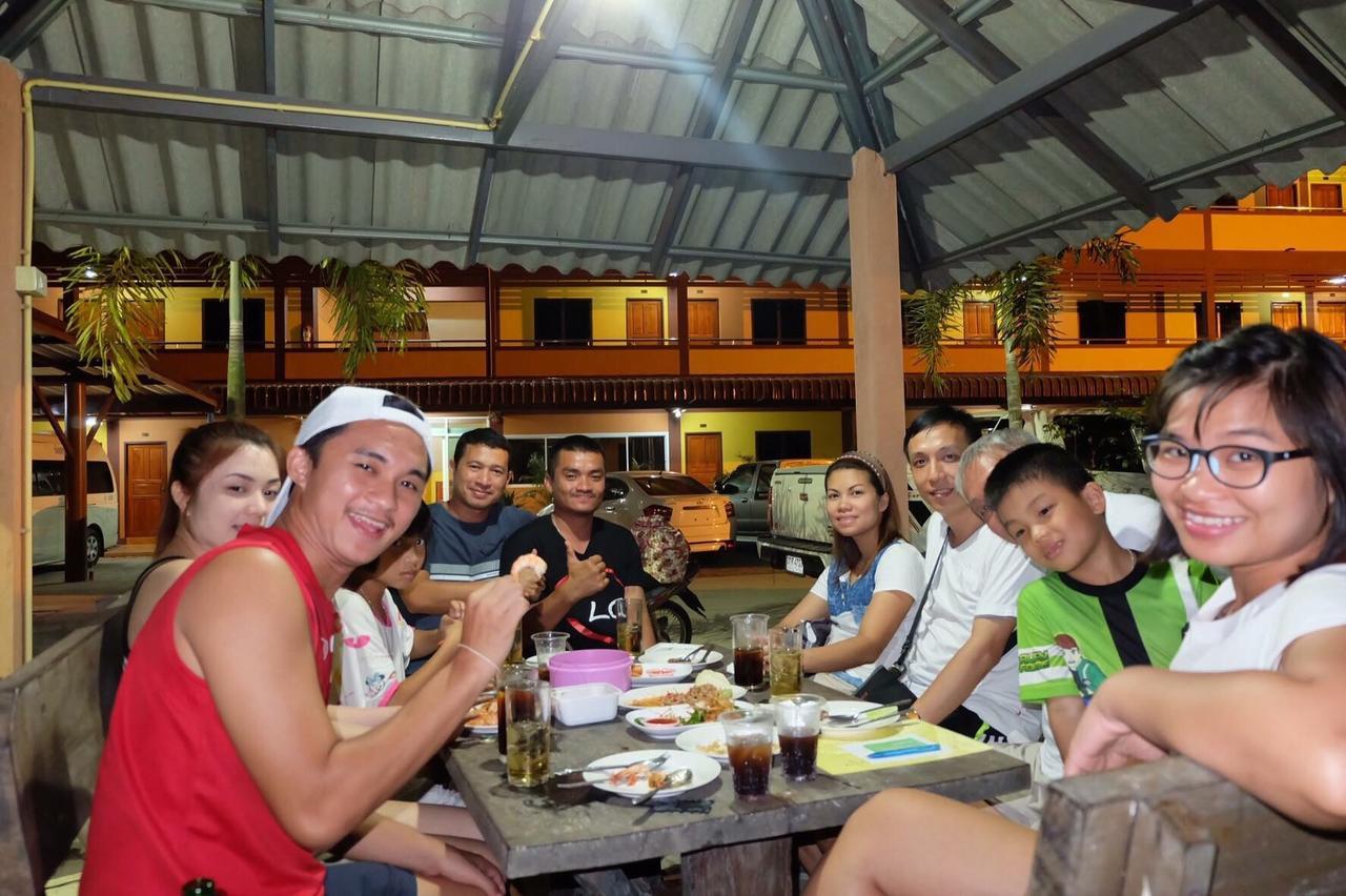 Khwanruen Fishing Resort บ้านฉาง ภายนอก รูปภาพ