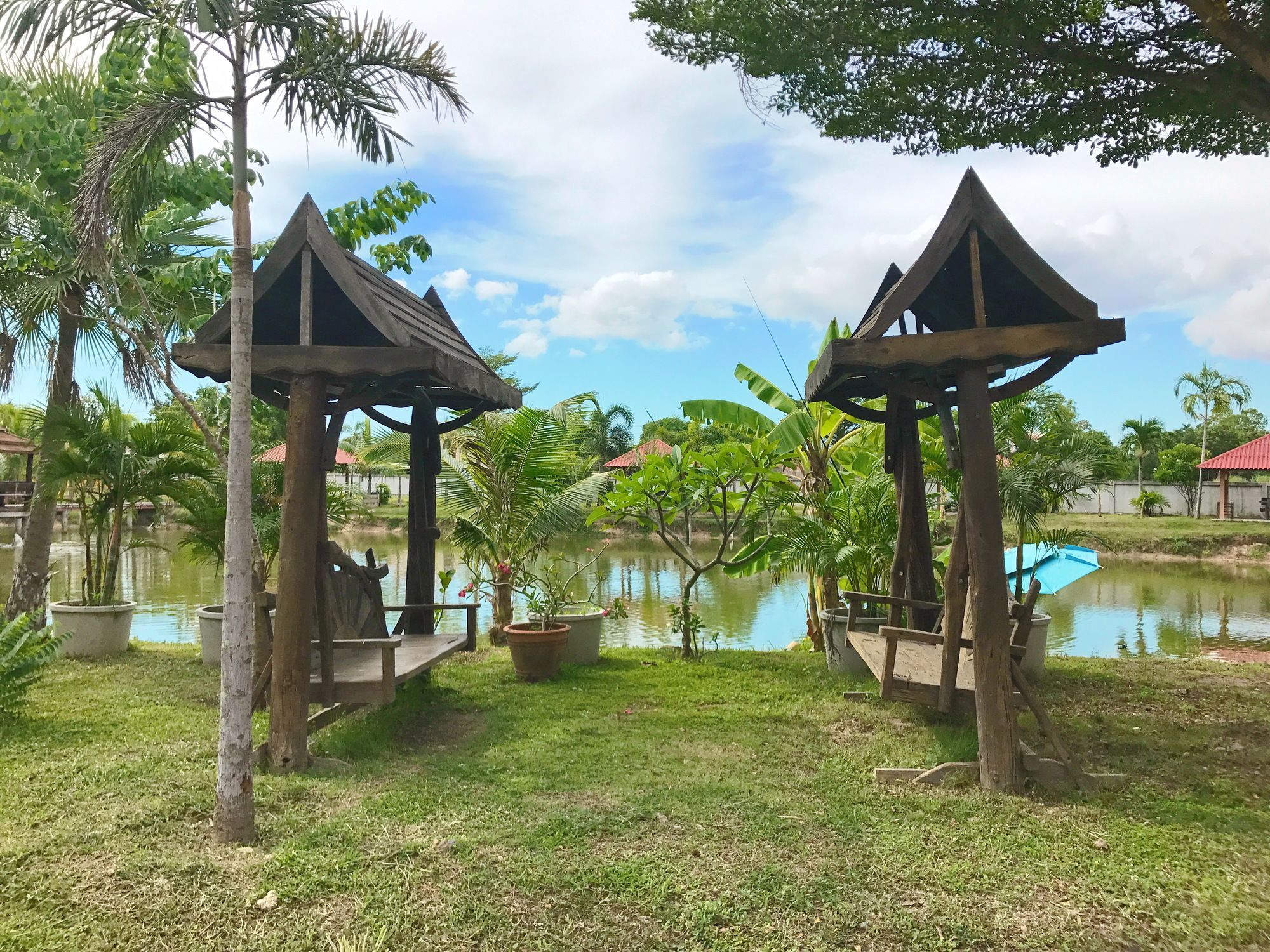Khwanruen Fishing Resort บ้านฉาง ภายนอก รูปภาพ